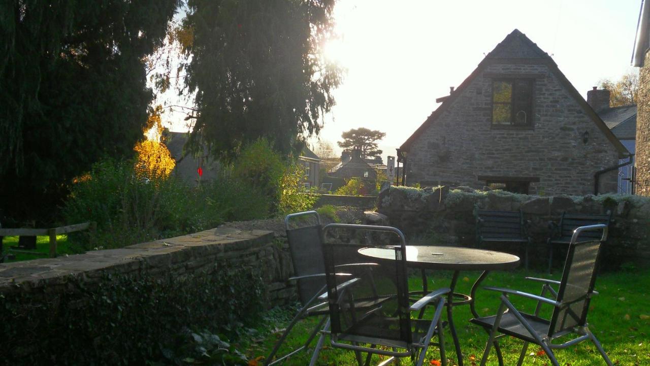 Holiday home Penybont Barn